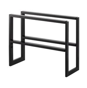 Un elegante zapatero de metal que ayuda a mantener la limpieza al mantener el calzado alejado del suelo. - Product Image 3