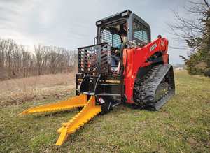 หัวตัดหญ้าสำหรับงานป่าไม้แบบติดตั้งกับรถตักล้อยาง Kubota SVL75-3 รุ่น Heavy Duty ใช้เครื่องยนต์ดีเซลระบบไฮดรอลิก - Product Image 3