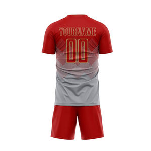 Uniforme de Fútbol Personalizado con Tela de Poliéster 100% de Secado Rápido, Colores y Logotipo Personalizados para un Rendimiento Óptimo en el Campo - Product Image 3
