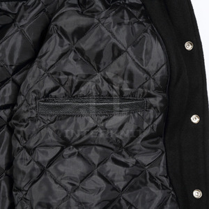 Chaqueta de Béisbol Varsity Personalizada para Hombre, Estilo Urbano, Invierno 2026, con Estampado de Corazón y Leopardo, Cuero Impermeable - Product Image 2