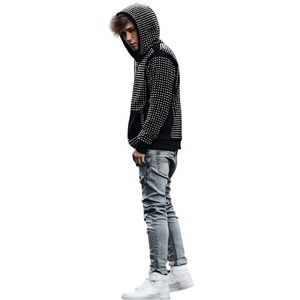 Offre Spéciale hommes personnalisé 500GSM sweats à capuche lourds tout strass goujon lavé tissu éponge surdimensionné Boxy Fit 100% coton - Product Image 1