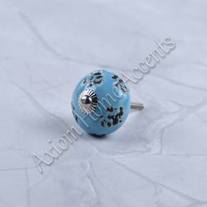 ลูกบิดเซรามิกทาสีมือหรูหราในสีพาสเทลอ่อนสำหรับตู้ครัวและลิ้นชักโดยการตกแต่งบ้านด้วยสัจพจน์ - Product Image 2