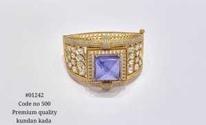Bracelet Kundan plaqué or 01242, double pierre magique, manchette ouverte, pierre centrale carrée, pour femme, idéal mariage et soirée - Product Image 6