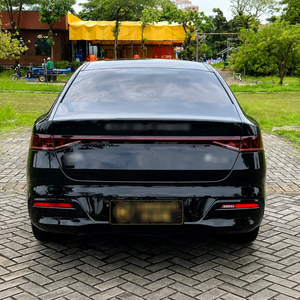 2024 B.Y.D Qin Plus Honor DMi Sedán Híbrido Edición Líder Asientos de Cuero Transmisión Automática Bajo Kilometraje Venta al por Mayor Exportación - Product Image 5