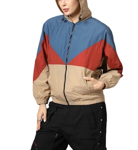 Chaqueta Cortavientos con Capucha, Diseño Patchwork, Transpirable, Informal para Mujer, con Logotipo, Bloques de Color, Impermeable - Product Image 4