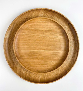 Assiette de service ronde en bois avec bord tourné, plusieurs tailles, chêne naturel, acacia, HORECA, gravure personnalisée OEM, Vietnam - Product Image 3