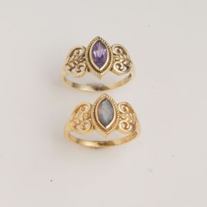 Bague en améthyste naturelle de forme marquise, avec bande en filigrane dorée, style vintage, faite à la main, bijou de créateur pour femme - Product Image 2