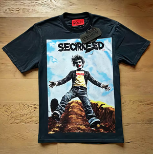 Camiseta de punto unisex con cuello redondo y manga corta, estampado frontal, estilo casual urbano - Product Image 3