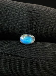 Piedra lunar arcoíris. Piedra lunar arcoíris azul fuego suelta, corte ovalado. - Product Image 1