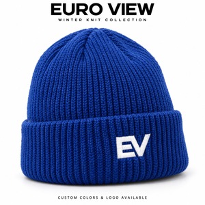 Gorro de lana 100% con diseño de trenzas Euro View Red Washed, informal, con pompón, logo bordado y puño acanalado, para deportes de invierno. - Product Image 2