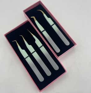 Pinzas de Acero Inoxidable de Alta Calidad Somofy Enterprises, Agarre de Diamante Suave, Doradas, para Extensión de Pestañas, Duraderas, Precisión, Nuevas - Product Image 3