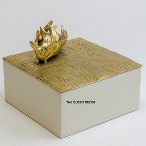 Caja de Almacenamiento de Madera y Metal para Hogares de Estilo Antiguo, con un Toque Tradicional y Uso Funcional, Venta al Por Mayor - Product Image 2