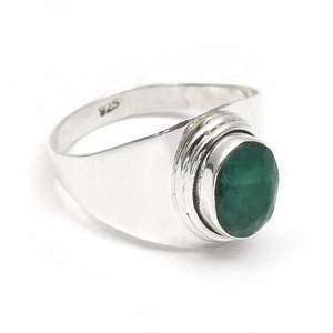 Trendy Bezel Setting 925 Sterling <b>Silver</b> <b>Ring</b> Studded With Oval Cut Green <b>Emerald</b> Gemstone Bohemian Jewelry At Wholesale Price - Product Image 1