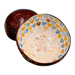 Tazón de Cáscara de Coco Tallado a Mano - Incrustaciones de Perlas Brillantes - Decoración de Mesa Ecológica y de Lujo - Product Image 2