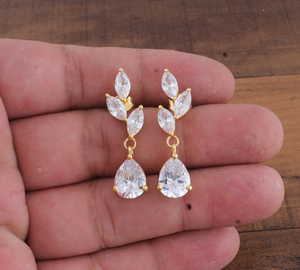 Pendientes Colgantes de Plata de Ley con Circonita Cúbica Corte Marquesa, Bañados en Oro, para Novia, Boda, Fiesta, Regalo, Joyería al por Mayor - Product Image 1