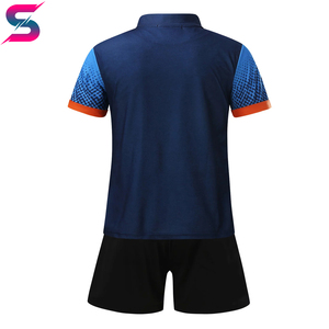 Conjunto Deportivo de Polo y Pantalones Cortos para Hombre, Diseño de Puntos Rojos sobre Negro, Cómodo, Nuevo, Moderno, Tejido, Ropa de Verano - Product Image 3