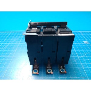 Interruptor de Circuito de 3 Polos CUTLER-HAMMER BAB3040HT, Usado, Piezas de Equipos Semiconductores Legacy - Product Image 3