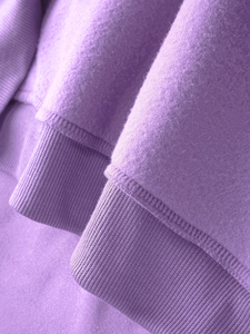 Sudadera con capucha y logotipo personalizado, color morado, informal, para adultos, para todas las estaciones, ropa promocional, impresión digital, hecha en Bangladesh. - Product Image 3