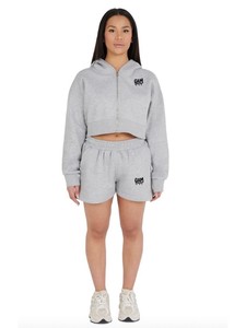 Ensemble de survêtement athleisure décontracté deux pièces gris uni avec sweat à capuche court en molleton de coton à demi-zip et short de survêtement taille haute assorti - Product Image 1