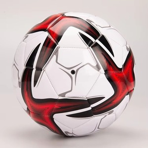 Ballon de football de qualité supérieure conçu pour les clubs professionnels, les écoles et les tournois de compétition - Product Image 1