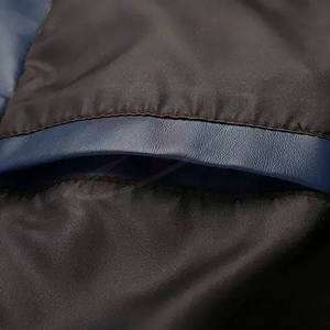 Chaqueta de Cuero para Hombre, Manga Larga, Piel de Vaca y Oveja, MOQ 2 Piezas, Embalaje Personalizado en Bolsa de Polipropileno - Product Image 3