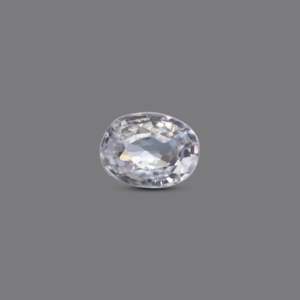 Gema Suelta de Amatista Verde con Corte Ovalado - 4.05 Quilates de Peridoto Sintético y Granate para Joyería Fina - Product Image 1