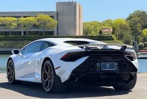 Lamborghini Huracán Tecnica 2023, Coupé de 2 Puertas - Product Image 3