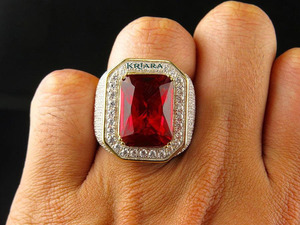 Bague Cocktail Homme en Argent 95% et Or 18K Rempli, Moissanite Taille Émeraude, Sertissage Pavé, Style Géométrique de Luxe - Product Image 1