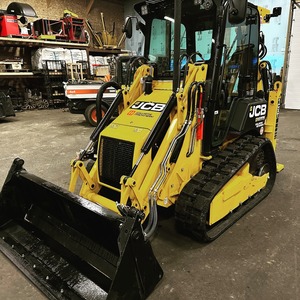 รถตักล้อยาง JCB 1CXT มือสอง พร้อมหัวขุดด้านหลัง หัวตักด้านหน้า ระบบส่งกำลัง MOOG สมูท พร้อมมอเตอร์และลูกปืนคุณภาพเยี่ยม - Product Image 3