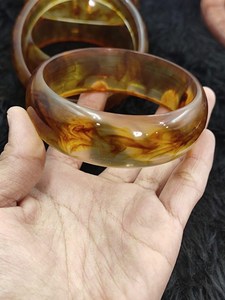 Bracelet en résine de qualité supérieure, couleur personnalisée, motif ange élégant, léger et confortable à porter, artistique et élégant, couleur personnalisée - Product Image 4