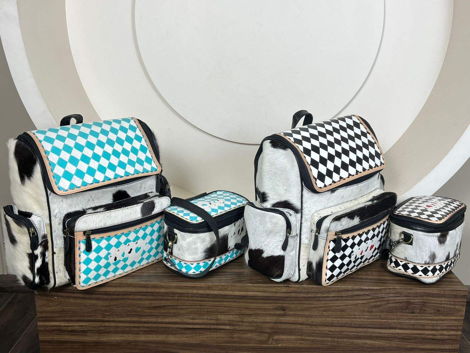 ลายตารางหมากรุกขาวดำ