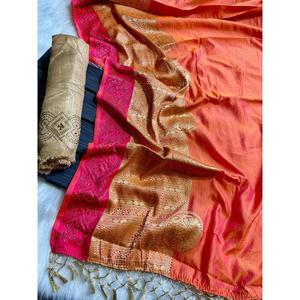 DISEÑADOR SANA SEDA JACQUARD Y SWAROVSKI WOOK SAREE CON BLUSA DESCOSADA MELOCOTÓN - Product Image 1