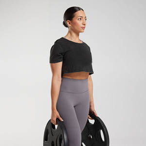 T-shirt court respirant personnalisé pour femme, délavé à l'acide, style vintage, col rond, manches courtes, avec appliqué décoratif personnalisé en GSM - Product Image 5