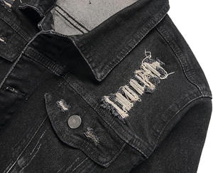 Veste en jean personnalisée avec broderie FY pour hommes, veste de travail en denim surdimensionnée à capuche en coton bleu clair à manches longues élégante pour hommes - Product Image 6