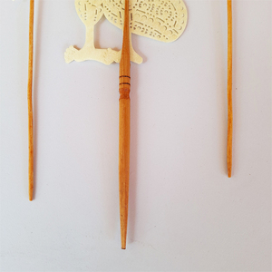Marioneta de Sombra Wayang Kulit de Cuero Indonesio Hecha a Mano, Puntadewa Yudhistira, Decoración de Pared Cultural Tradicional, Artesanía Decorativa - Product Image 5