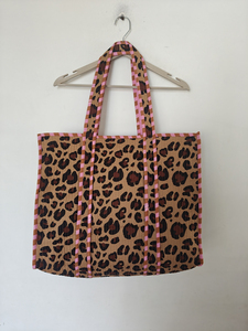 Bolsa de Mano de Tela de Algodón con Estampado Floral, Bolsa de Compras Abierta, Estilo para Mujer, Todas las Temporadas, Modelo T-1 de Shree Balajee Garments - Product Image 1