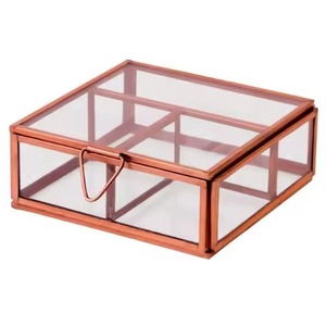 Caja de joyería de latón chapado en oro rosa con marco de metal dorado decorativo, organizador de exhibición de vidrio transparente con tapa para decoración del hogar. - Product Image 5