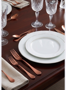 Ensemble de couverts en cuivre moderne, finition mate, résistant à la rouille, parfait pour les occasions de mariage et la vaisselle de cuisine - Product Image 5