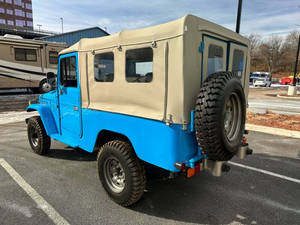 Toyota Land Cruiser FJ43 Usado, Modelo Antiguo, 1979, Listo para Enviar, Superventas - Product Image 2