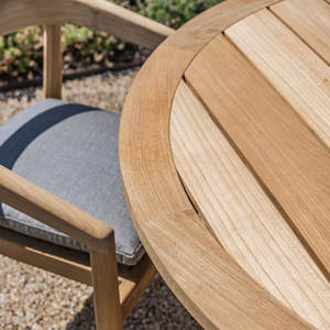 Table de salle à manger ronde moderne en teck, imperméable, écologique et durable pour jardin, villa et complexe hôtelier - Product Image 6