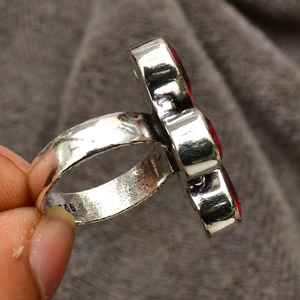 Bague Fleur de Grenat Rouge Faite à la Main en Argent Sterling 925, Bijou Pierre de Naissance, Pierre Précieuse Rouge Naturelle, Bague pour Femme, Cadeau - Product Image 3