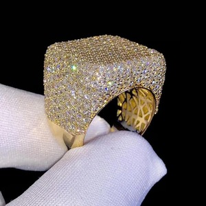 Anillo de Diamantes Ancho Premium con Incrustaciones de Diamantes, Anillo de Lujo en Oro con Micro Pavé Completo, Anillo Hip Hop Brillante para Hombres y Mujeres - Product Image 5