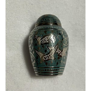 Uzair Handicrafts Silver Engraved Metal <b>Memorial</b> <b>Keepsake</b> Urn with Customizable Design Artistic Pattern for Adult Burial Ashes - Product Image 1