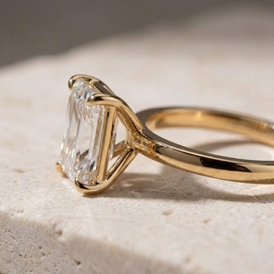 Bague de fiançailles solitaire émeraude 2 mm avec diamants massifs en or jaune 10k 14k 18k - Product Image 3