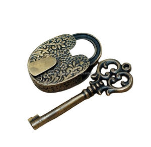 Cadenas en laiton massif poli, sculpté de fleurs, fait main, style antique, pour porte de maison, armoire, sécurité, cadeau vintage - Product Image 4