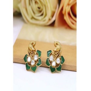 Pendientes Kundan de Moissanita Chapados en Oro de Latón Glamorosos de Primera Calidad para Mujeres y Niñas, Ideales para Eventos Nocturnos y Fiestas - Product Image 1