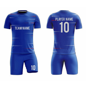 Conjunto de Camiseta de Fútbol Personalizada para Hombre, Negra y Roja con Estampado Geométrico, Sublimada, 100% Poliéster, Absorbente de Humedad, Manga Corta - Product Image 3