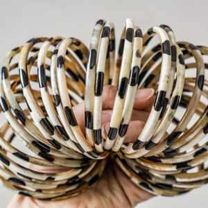 Artisan Premium Quality Unisex Horn <b>Bangles</b> Natural Handmade Natural Polished Buffalo Horn <b>Bangles</b> <b>Set</b> Eco-Friendly - Product Image 6