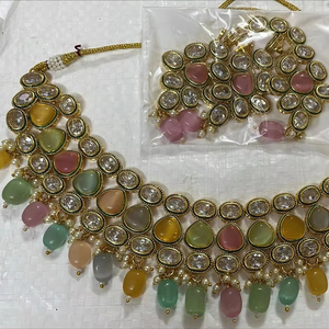 Collection de bijoux de mariage lourds, ensemble de colliers Kundan de couleurs assorties, vente en gros de bijoux indiens, colliers de mode pour les fêtes - Product Image 1