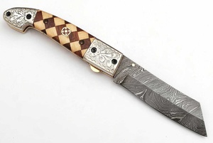 Couteau de poche pliant tactique de survie en plein air à lame Tanto en acier Damas de qualité industrielle avec manche en bois – Prix de gros - Product Image 3